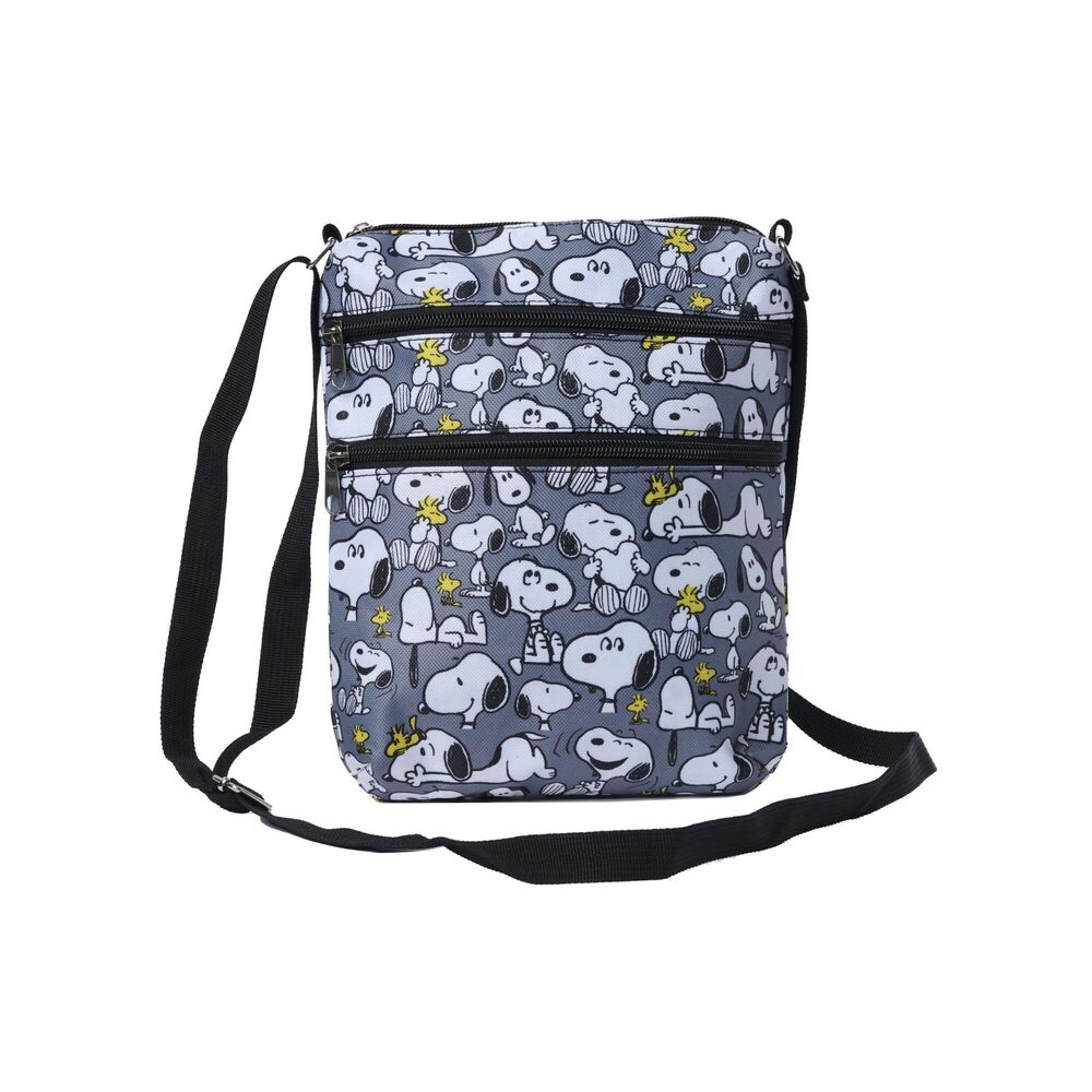 4563 Crossbody Bag Snoopy Woodstock All Over Print Passport Travel